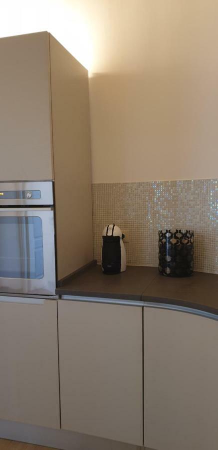 Luxury House Colosseo โรม ภายนอก รูปภาพ